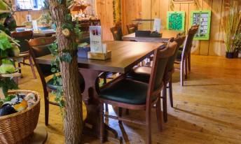 Gallery image mobile 3